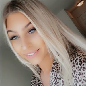 Meet your posher: Jenny 🎀